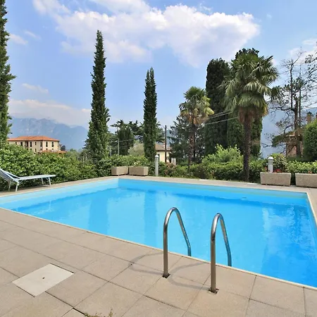 Apartment Belvedere Mansarda Tremezzo
